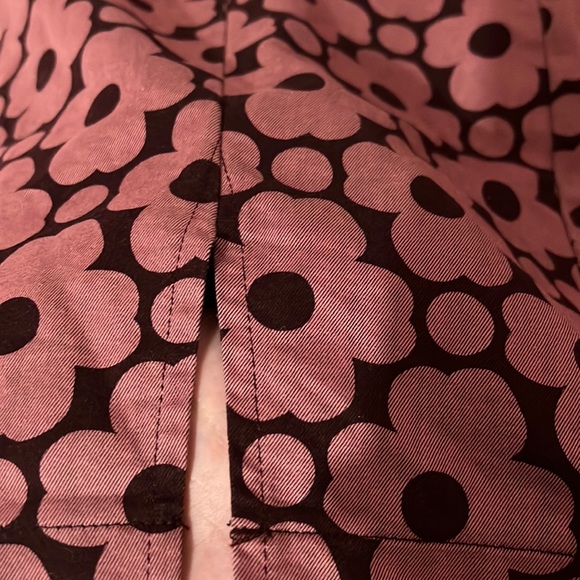 UO Retro Floral Mini-Skirt - Picture 2 of 7